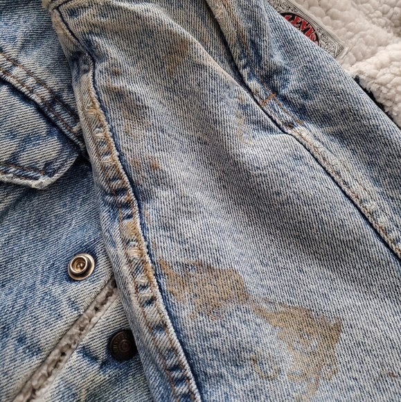 Vintage Levi's sherpa jean jacket - Picture 6 of 7